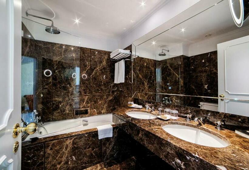 Quarto deluxe, Hospes Infante Sagres Porto   Small Luxury Hotels Of The World