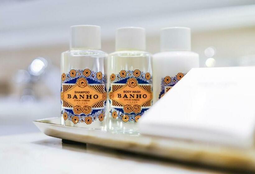 سوییت, Hospes Infante Sagres Porto Small Luxury Hotels Of The World