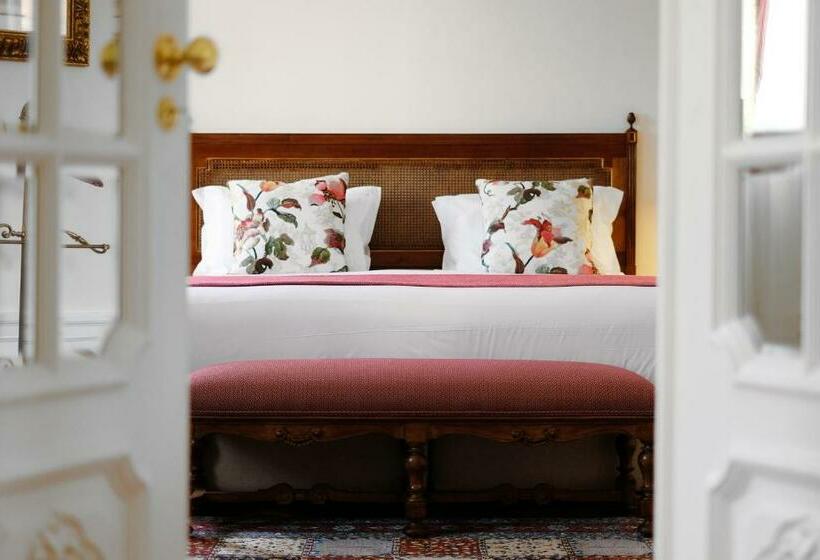 سوئیت رویال, Hospes Infante Sagres Porto Small Luxury Hotels Of The World