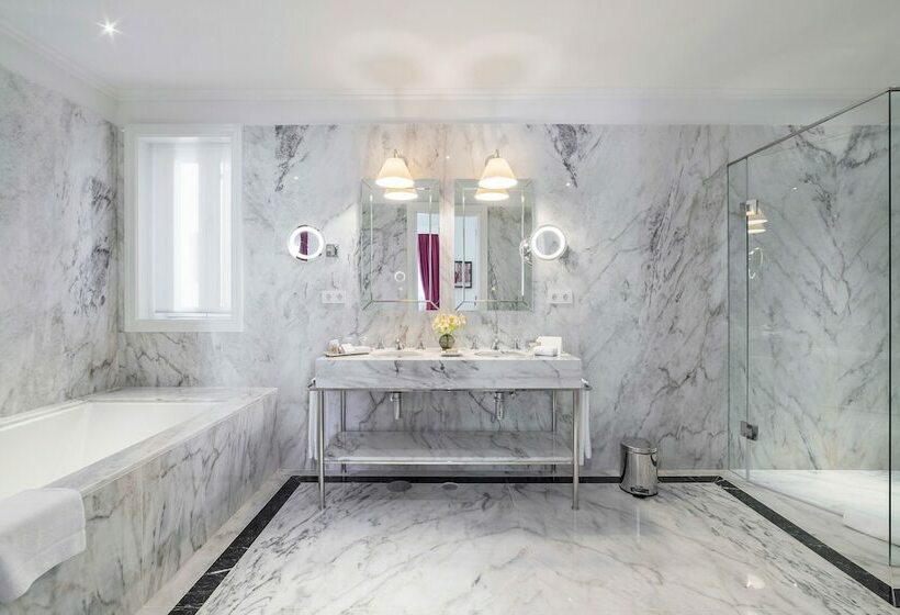 سوئیت رویال, Hospes Infante Sagres Porto Small Luxury Hotels Of The World