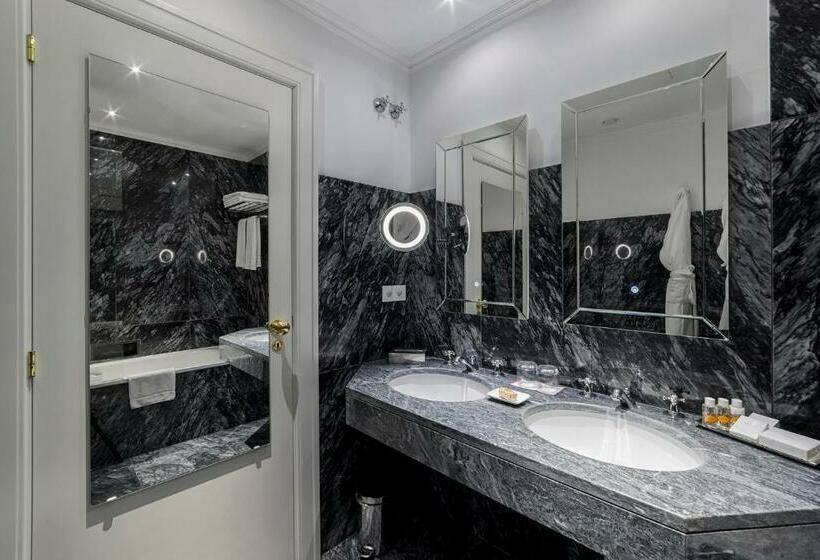 Quarto clássico, Hospes Infante Sagres Porto   Small Luxury Hotels Of The World