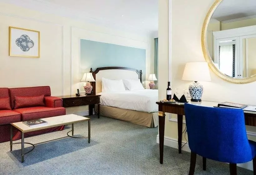 سوییت جونیور, Hospes Infante Sagres Porto Small Luxury Hotels Of The World