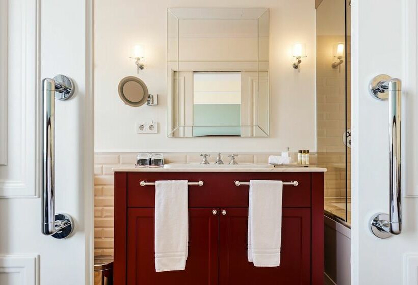 سوییت جونیور, Hospes Infante Sagres Porto Small Luxury Hotels Of The World