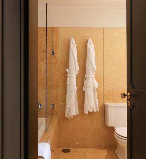 سوئیت پریمیوم, Hospes Infante Sagres Porto Small Luxury Hotels Of The World