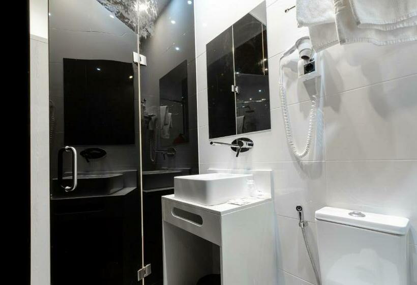 اتاق سوپریور سه تخته, Inn Rossio
