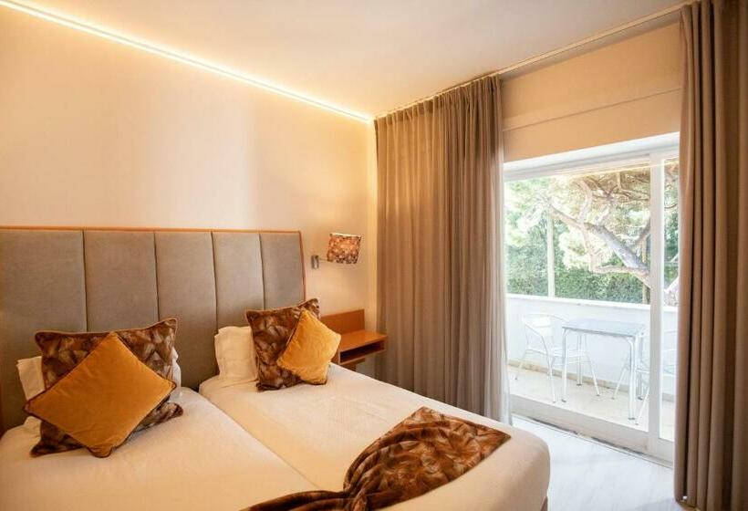 اتاق استاندارد چهار تخته, Lido