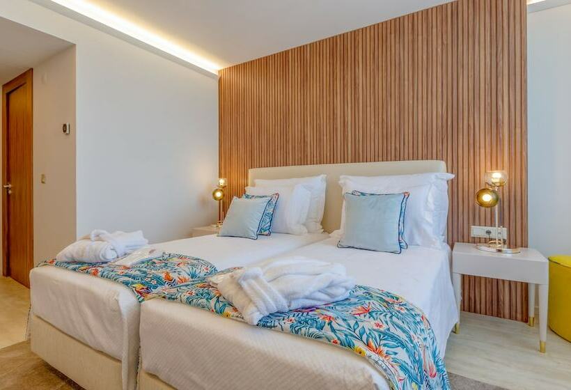 اتاق لوکس, Lido