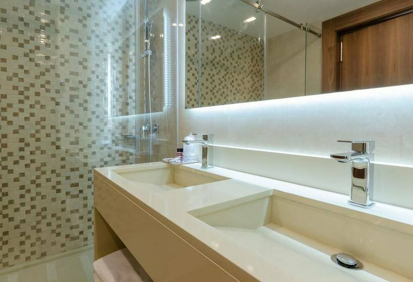 اتاق لوکس, Lido