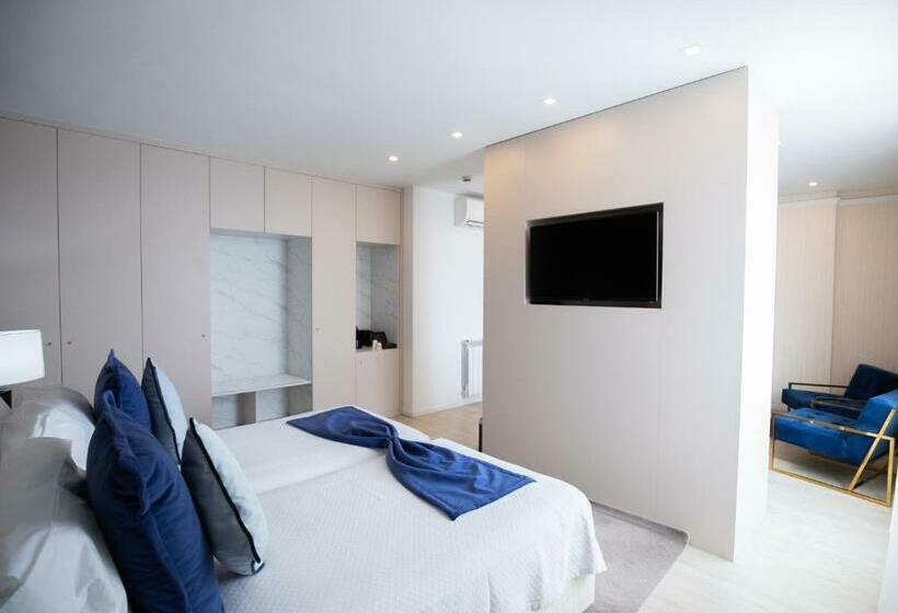 سوییت لوکس, Lido