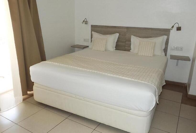 スタンダードシティビュールーム, Mar Azul