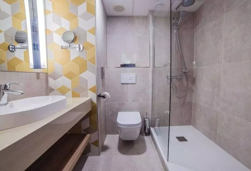 اتاق سوپریور, Mercure Warszawa Centrum