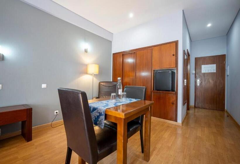 اتاق استاندارد, Onix