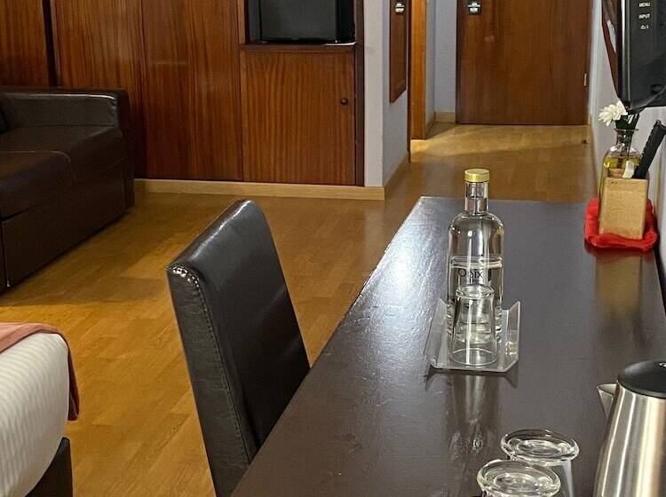 اتاق استاندارد, Onix