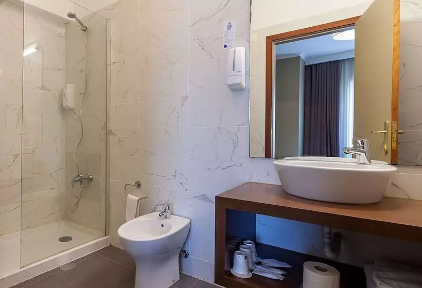 اتاق استاندارد سه نفره, Porto Mar