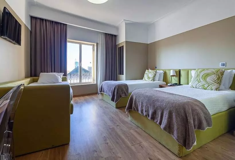 اتاق استاندارد سه نفره, Porto Mar