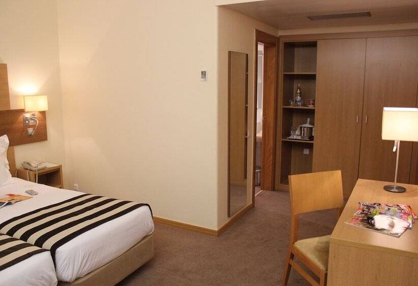 Quarto Estandar, Principe Lisboa