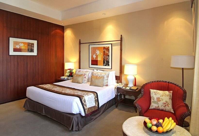 اتاق لوکس, The Manila