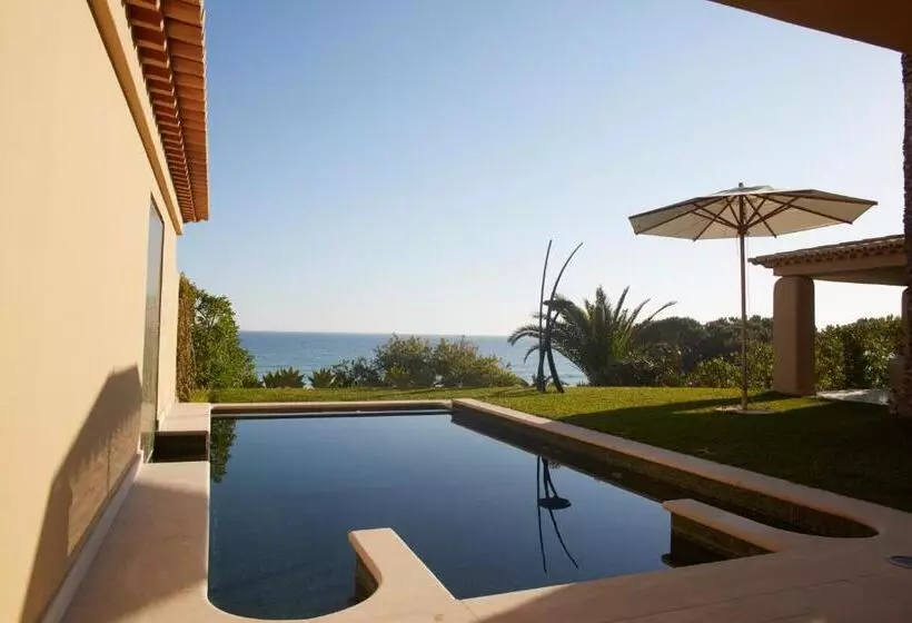 Suite Reale, Vila Joya