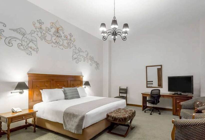 스위트, Costa Del Sol Wyndham Cusco