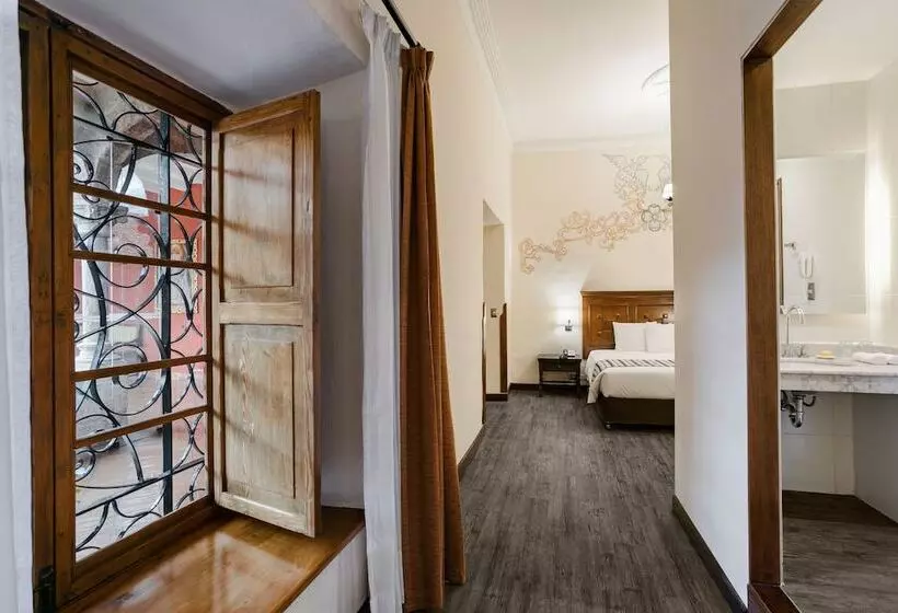 Suite Familiar, Wyndham Costa Del Sol Cusco