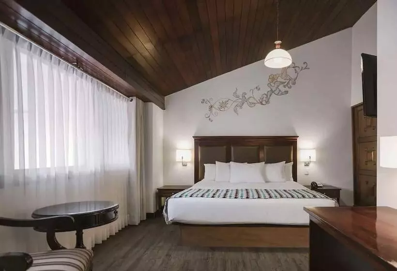 Suite Familiar, Wyndham Costa Del Sol Cusco