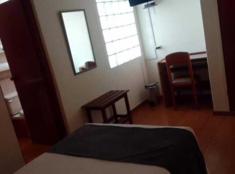 标准单人间, Xima Central Tacna