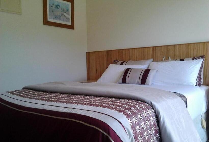 デラックススタジオ, Avondale Motor Inn