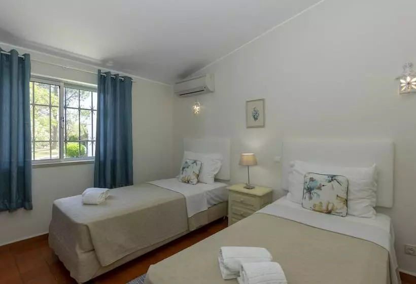 ویلای 2 خوابه با چشم‌انداز باغ, Rocha Brava Village Resort