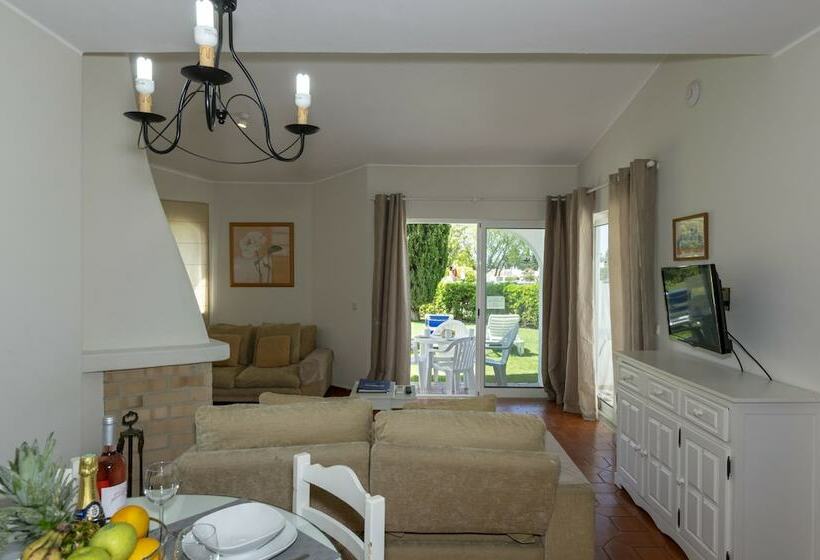 ویلای 2 خوابه با چشمانداز باغ, Rocha Brava Village Resort