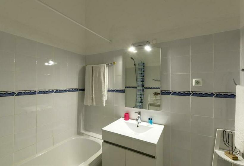 ویلای 3 خوابه با چشمانداز باغ, Rocha Brava Village Resort