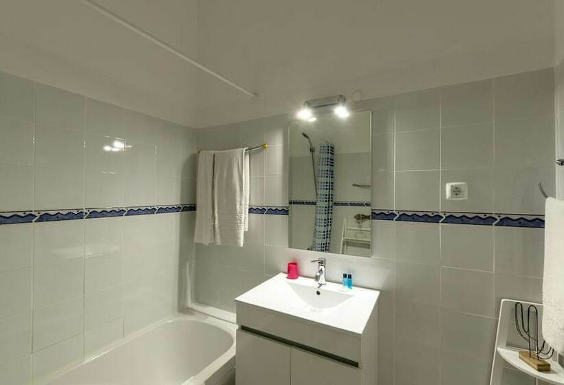 ویلای 3 خوابه با چشمانداز باغ, Rocha Brava Village Resort