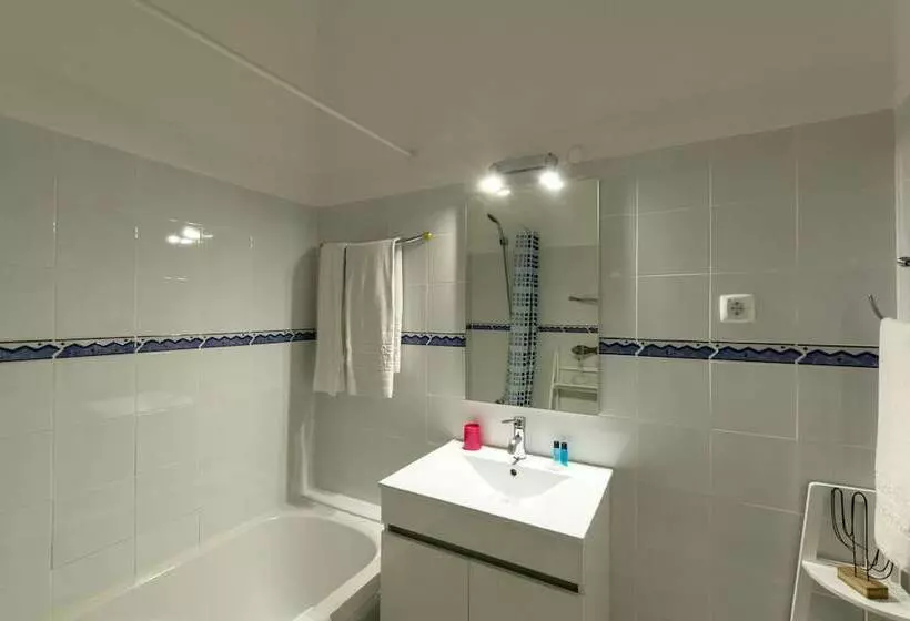 ویلای 3 خوابه با چشم‌انداز باغ, Rocha Brava Village Resort