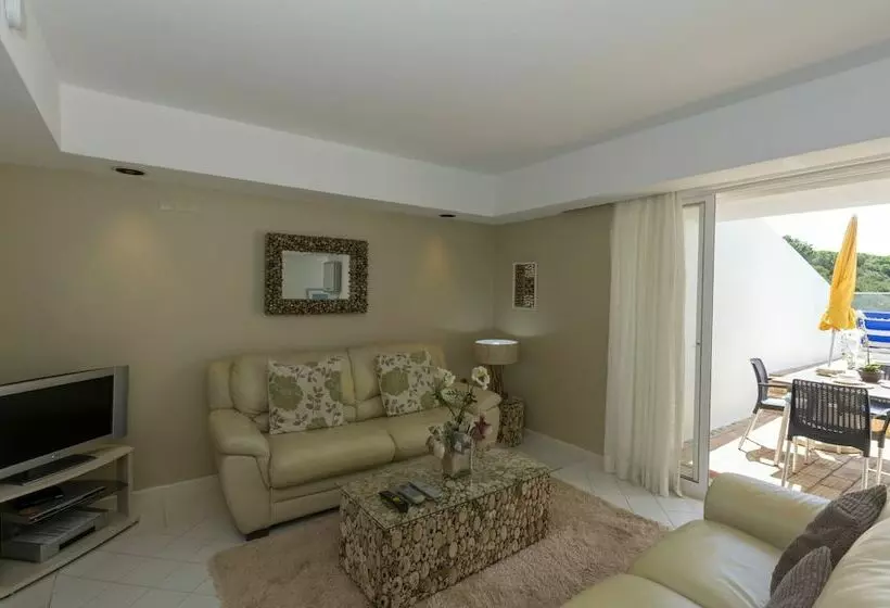 آپارتمان 1 خوابه با چشم‌انداز دریا, Rocha Brava Village Resort