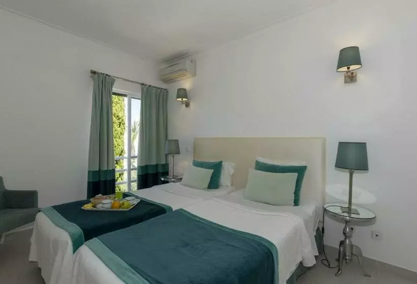 ویلای 2 خوابه با چشم‌انداز دریا, Rocha Brava Village Resort