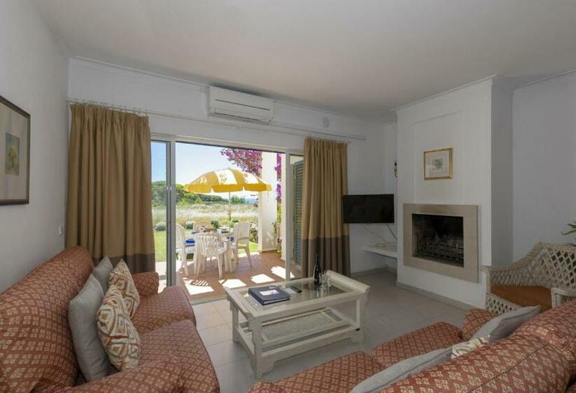 ویلای 2 خوابه با چشمانداز دریا, Rocha Brava Village Resort