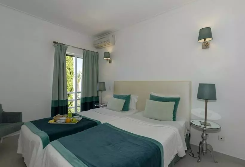 ویلای 2 خوابه با چشم‌انداز دریا, Rocha Brava Village Resort