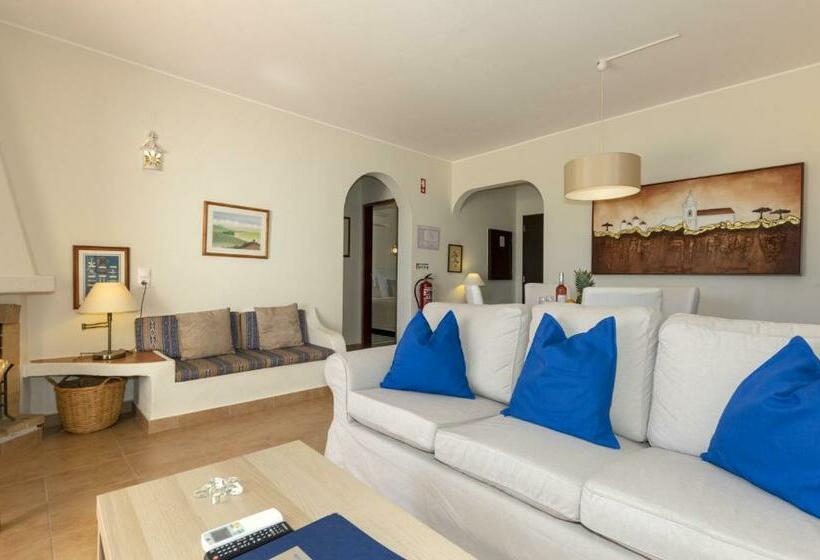 Апартаменты 2 спальни Вид на Сад, Rocha Brava Village Resort