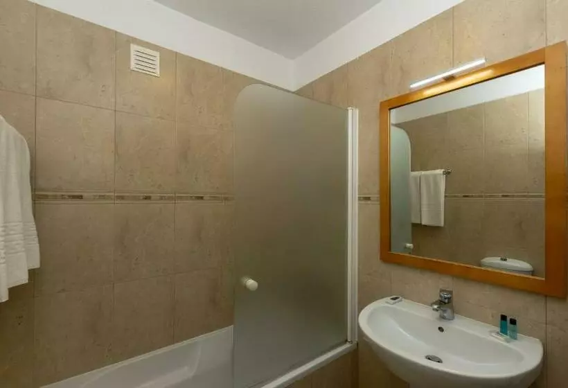 2 Bedroom Apartment Garden View, Rocha Brava Village Resort