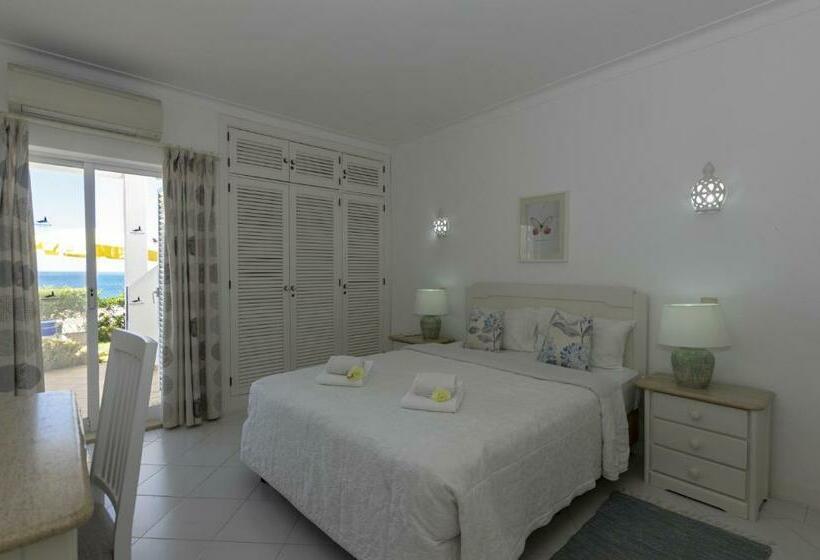 ویلای 3 خوابه, Rocha Brava Village Resort