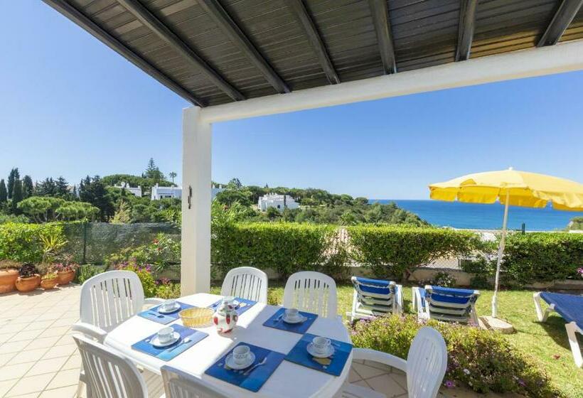 ویلای 3 خوابه, Rocha Brava Village Resort