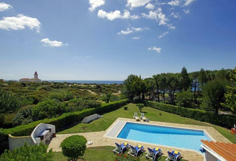 ویلای 3 خوابه با استخر, Rocha Brava Village Resort