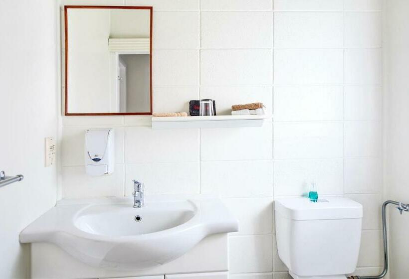 דירת חדר, Tourist Court Motel