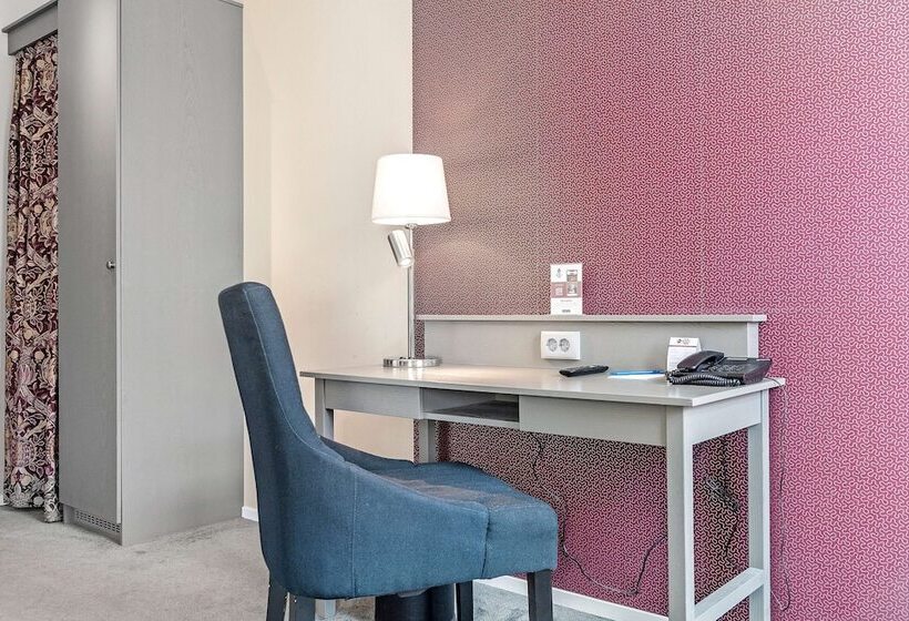 Семейный Номер, Best Western Plus Edward