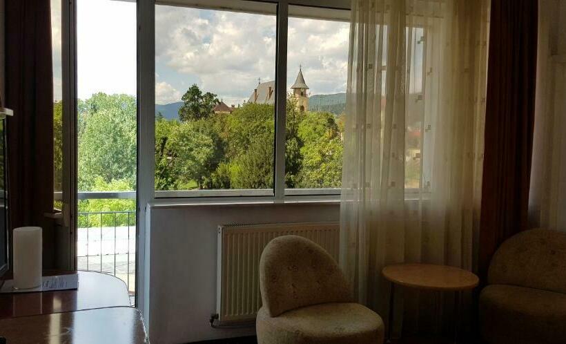 스탠다드 발코니 룸, Grand Hotel Ceahlau