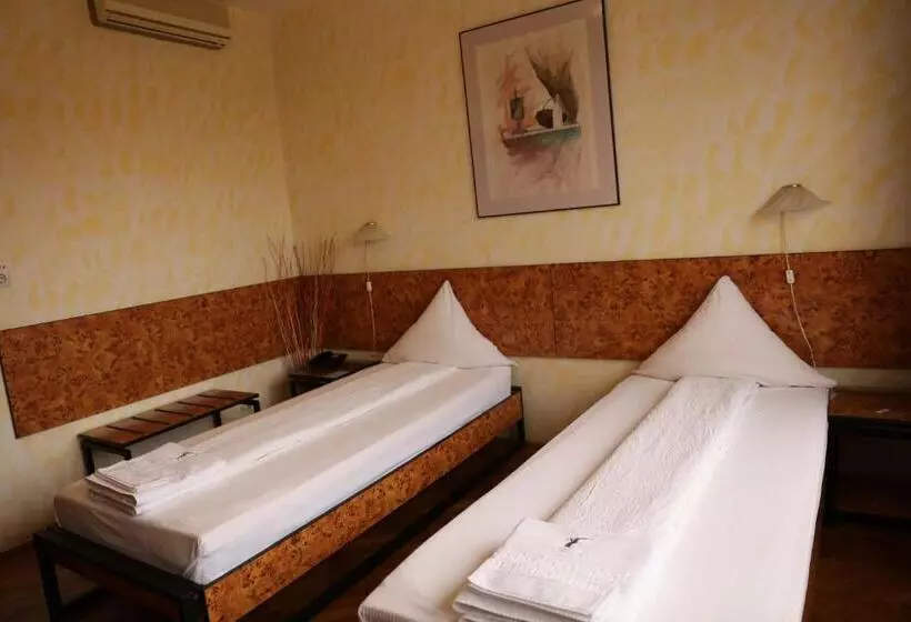 Quarto standard, Central