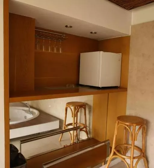 Suite com Hidromassagem, Central