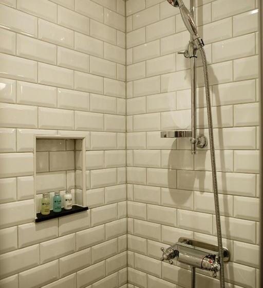 スタンダードシングルルーム, Lady Hamilton