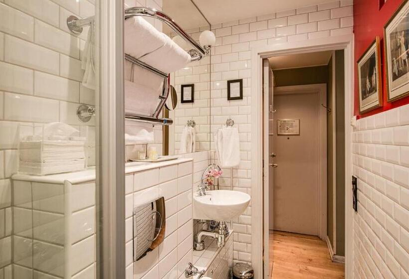 スタンダードルーム, Lady Hamilton