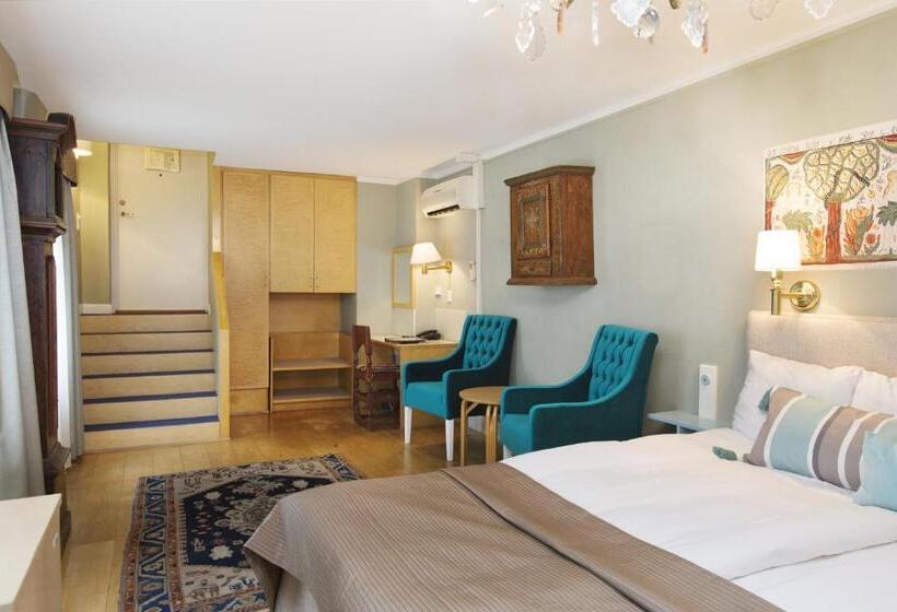 スーペリアトリプルルーム, Lady Hamilton