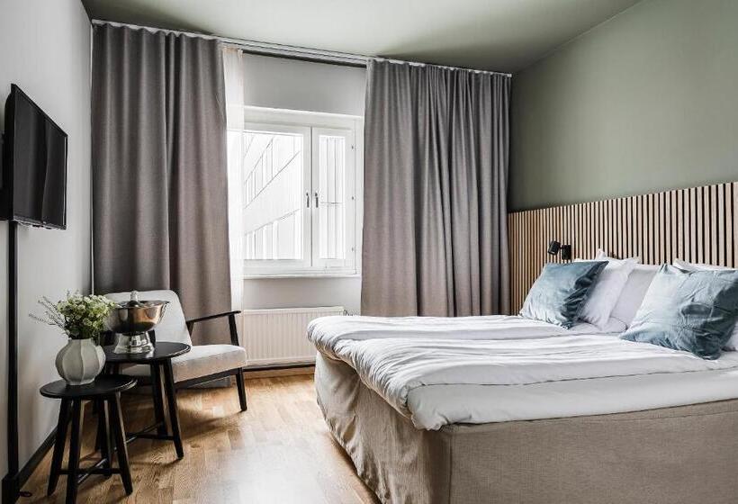 Номер Deluxe, L Kramm